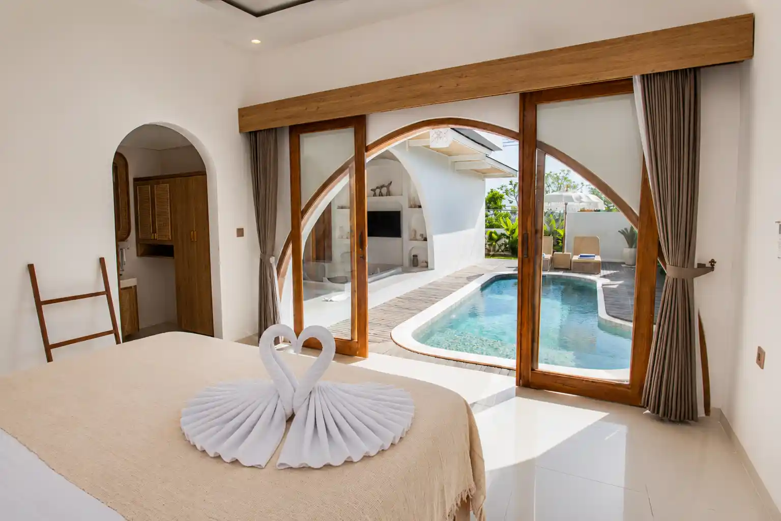 3-Bedroom Villa Bed Linen